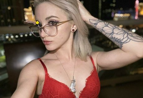 Lola Fae トップスター ギャラリー