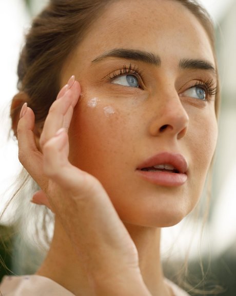 寝取られ妻オンリーファンズ ヌード 画像