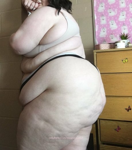 男性ストレートオンリーファンズ 無料裸 画像