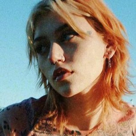 Kailee Morgue アートポルノスター 写真