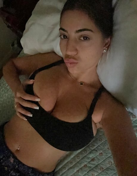lysssavage 高品質モデル 画像