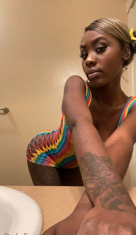 vipsweetonyxx 最高のモデル 写真