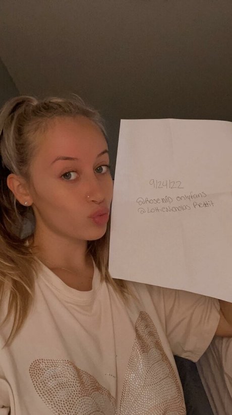 yourgirlfriendrose アダルト女優 画像