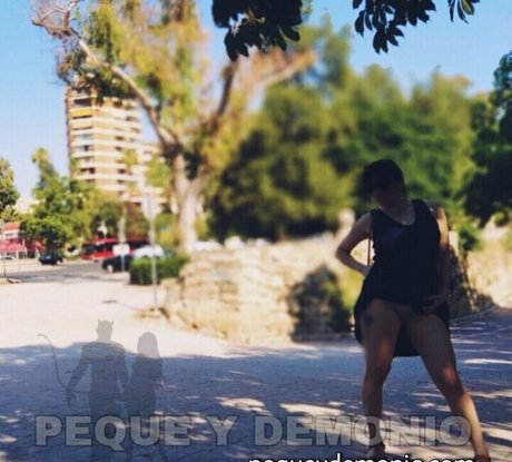 ヌードガールズオンリーファンズ 無料セクシー 写真