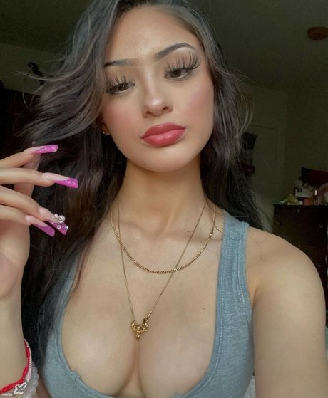 katiiebaeb ヌードのポルノスター 写真