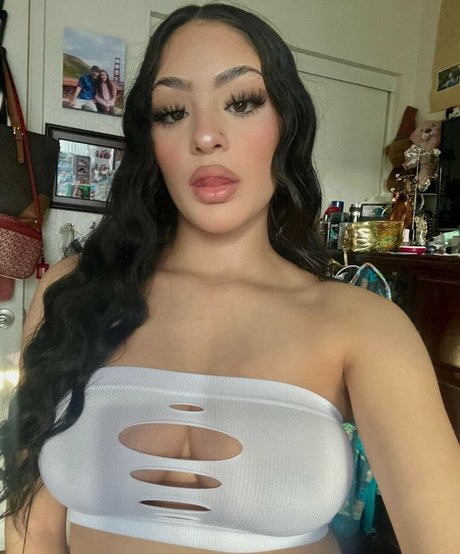 katiiebaeb ホットなポルノスター 画像