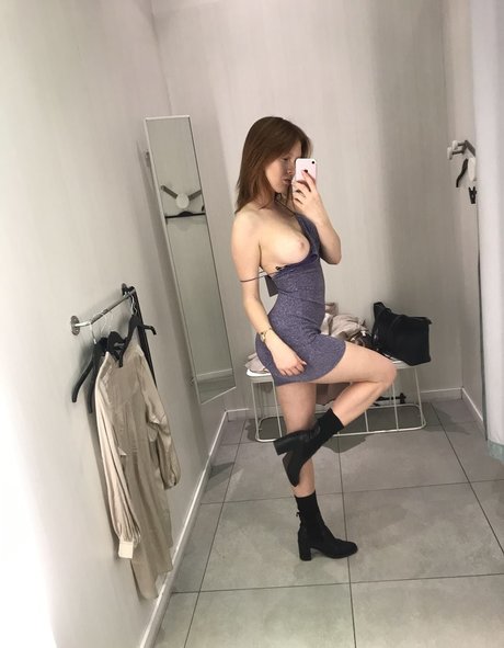 Arina Bik かわいいスター 写真