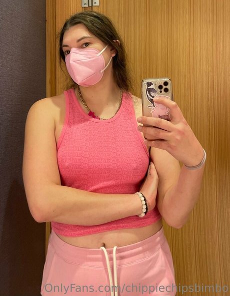 chippiechipsbimbo 裸の女優 画像