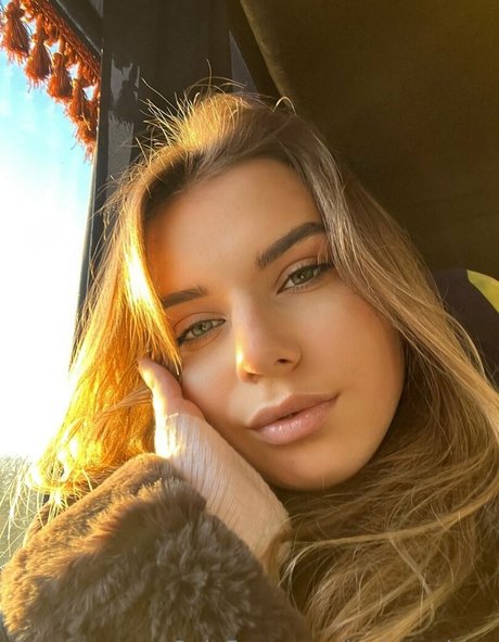 lucky ashley 高品質モデル 写真