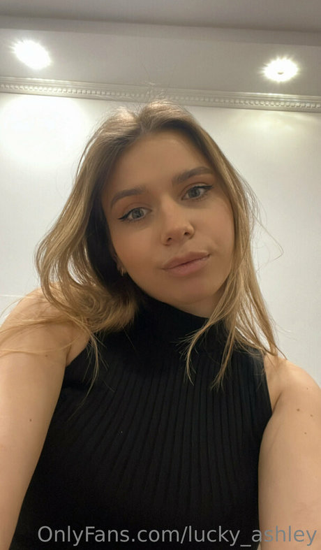 lucky ashley ポルノスター ヌード 写真