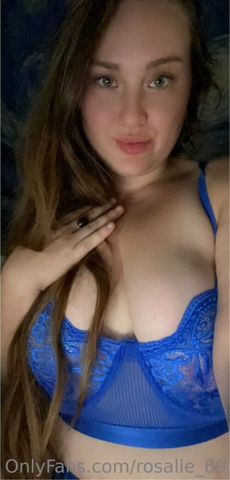 rosalie 69 ポルノモデル 画像