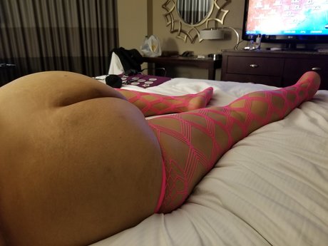 Sasha Cakez 美しいスター アーカイブ