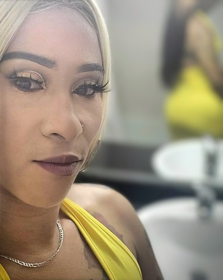 Tiffany Marie Savage セックスモデル アーカイブ
