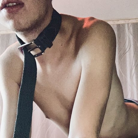Yan Nach ポルノスター 写真