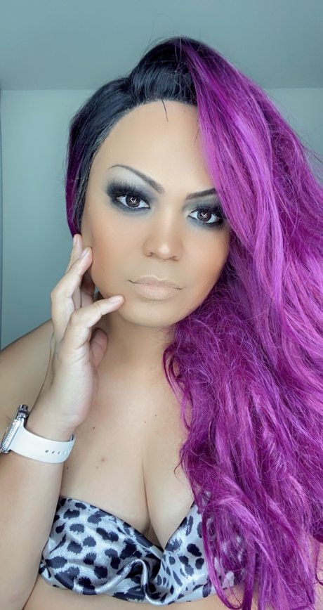 Ashley Dior ポルノスター 裸 写真