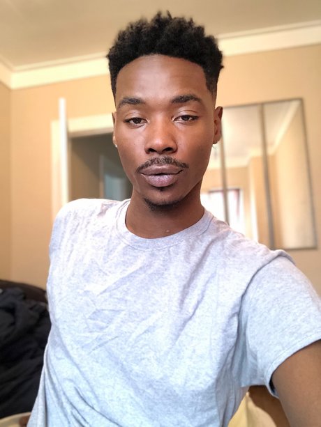 TreyDukes モデル 写真