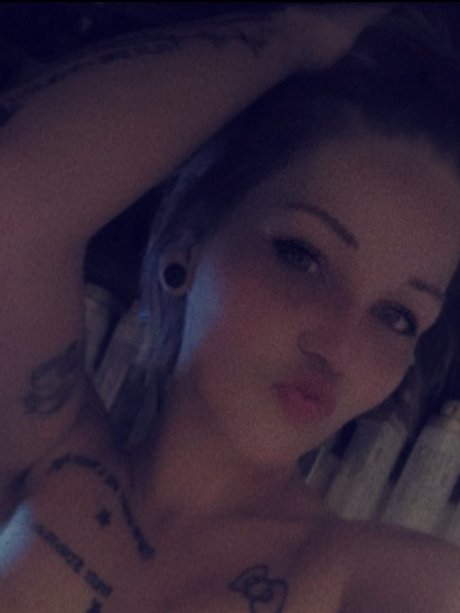 Kayleigh Abernathy 完璧なスター 写真