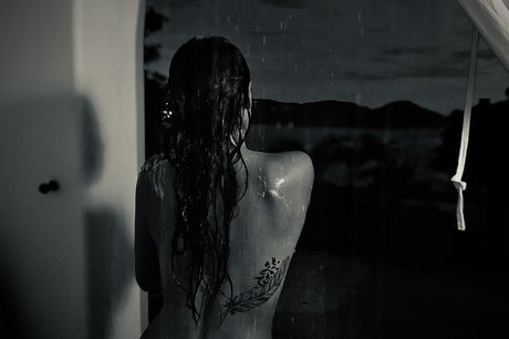 Paola Pliego 裸の女優 写真