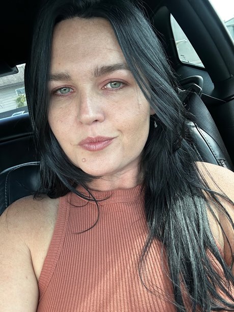 Nikole Ryan FREE アートスター 画像