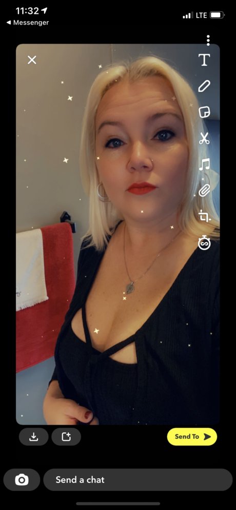 Nurse Ashley 裸の女優 写真