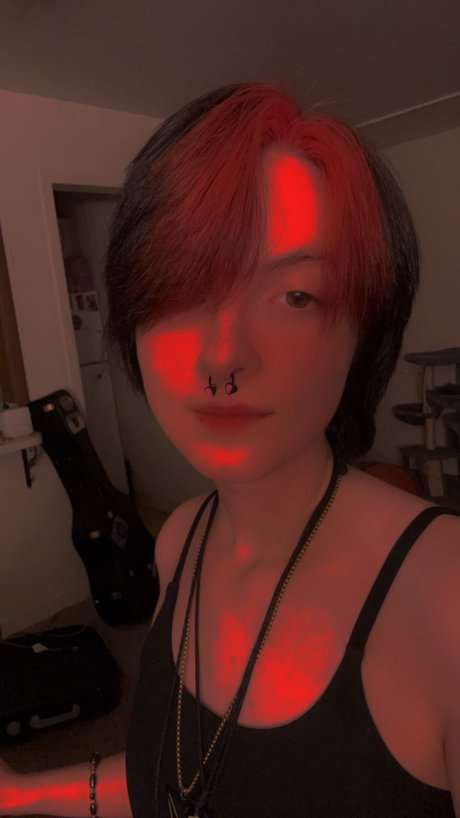 Devil Baby ヌードモデル ギャラリー