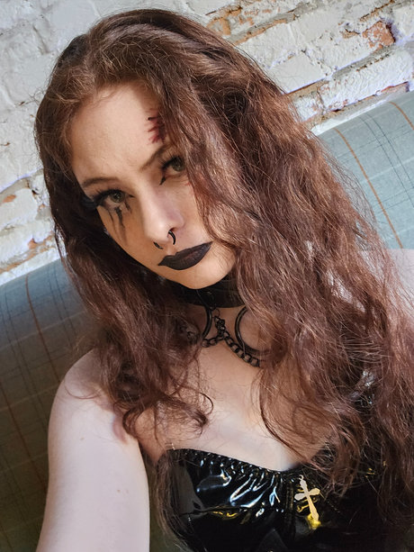 BubblegumGoth 美しい女優 写真