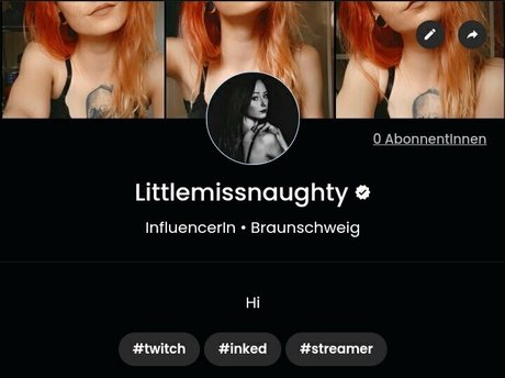 littlemissnaughtytw セックススター 写真