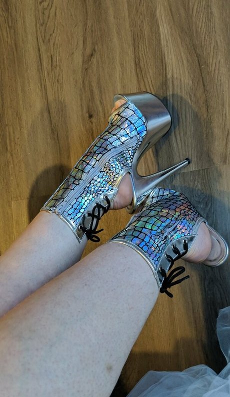 sincerelysarahtrickler かわいいモデル 写真