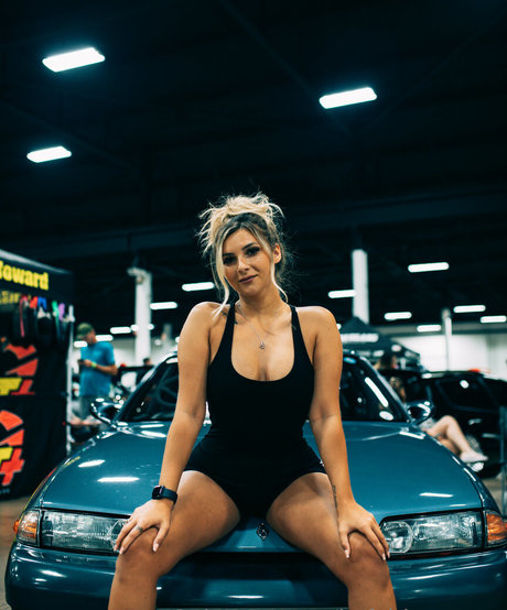 itsfaithmarone アダルトスター 画像