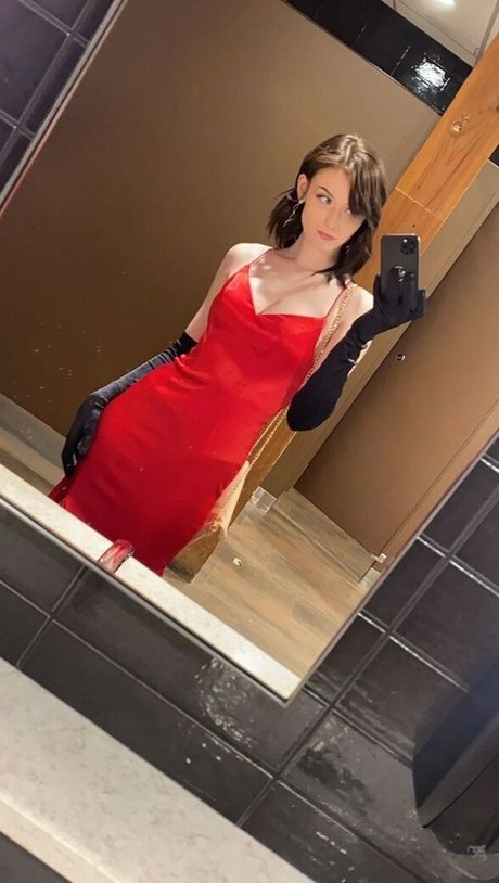 熟女無料オンリーファンズ 裸 画像