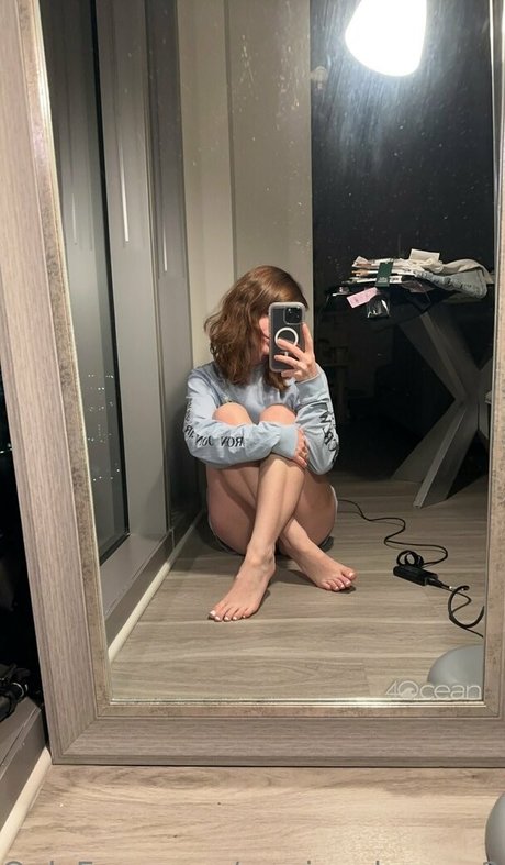 BBC フェムボーイ オンリーファンズ ホットヌード 写真