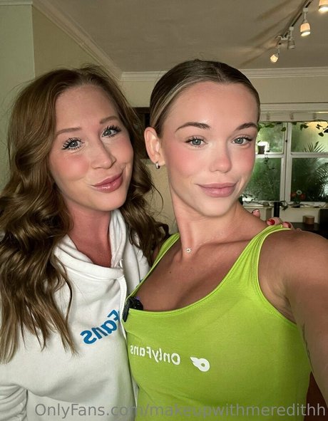 makeupwithmeredithh トップポルノスター 画像