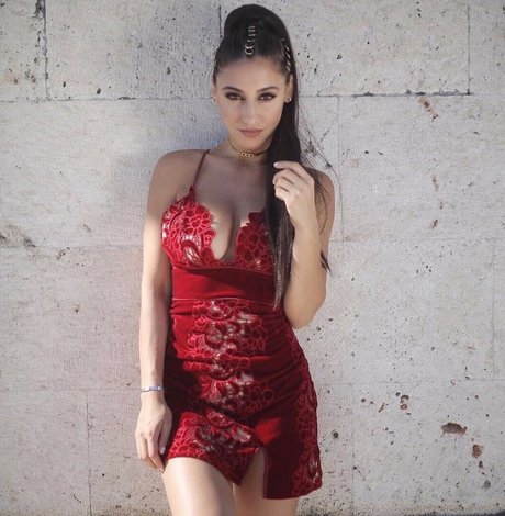 Andrea Helfrich ヌードモデル 画像