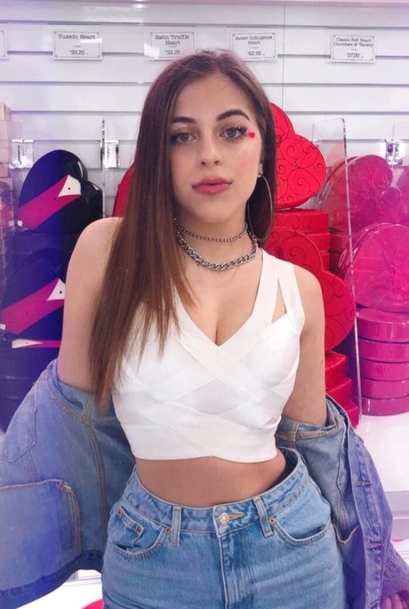 Baby Ariel ホットなスター 画像