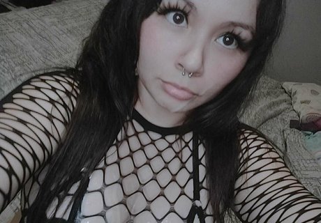 chobycat ポルノ女優 写真