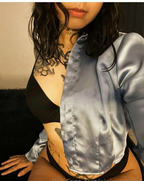 gigimendoza ポルノスター ホット 写真