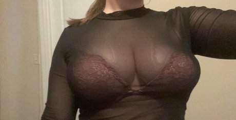 ellirussie トップポルノスター 写真