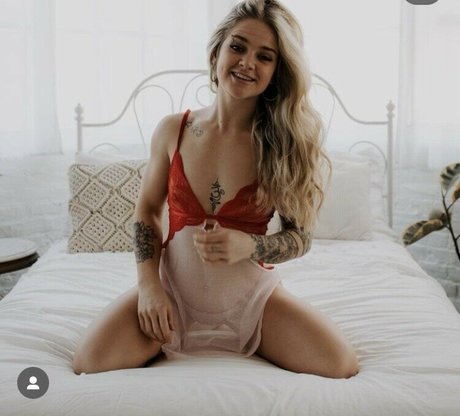 Caseylynnn r アート女優 写真