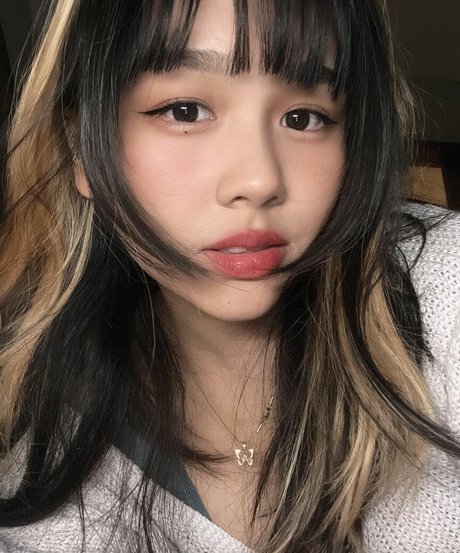 sadparu ポルノスター ヌード 写真