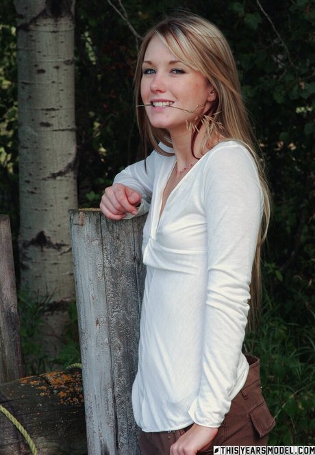 ThisYearsModel HD女優 写真