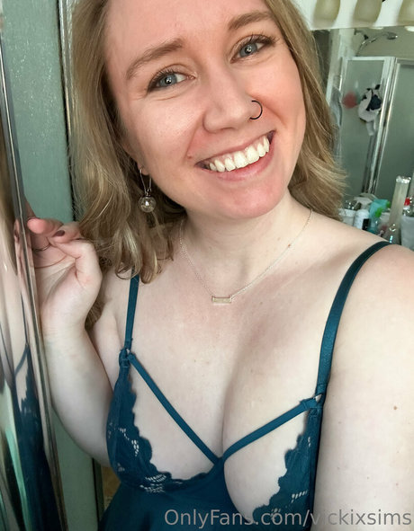 vickixsims xxxモデル 写真