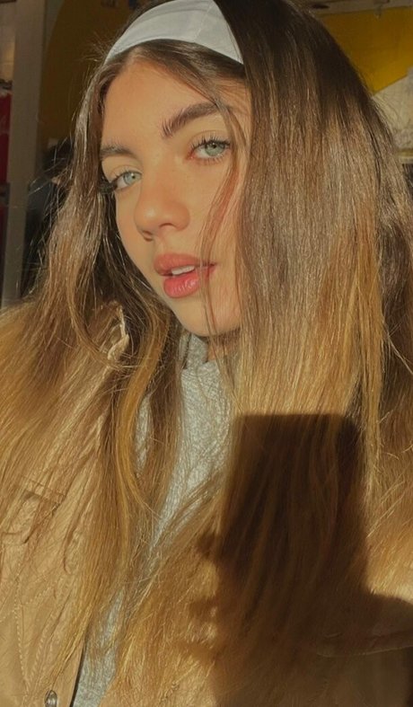 Ela Be eri ポルノスター 素敵 画像