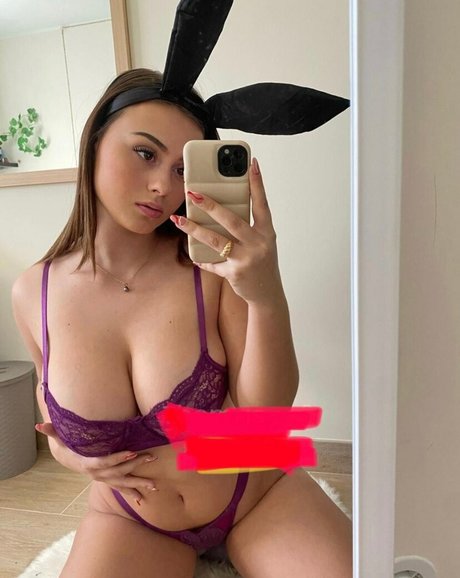 alissaplzzz ポルノスター 独占 写真