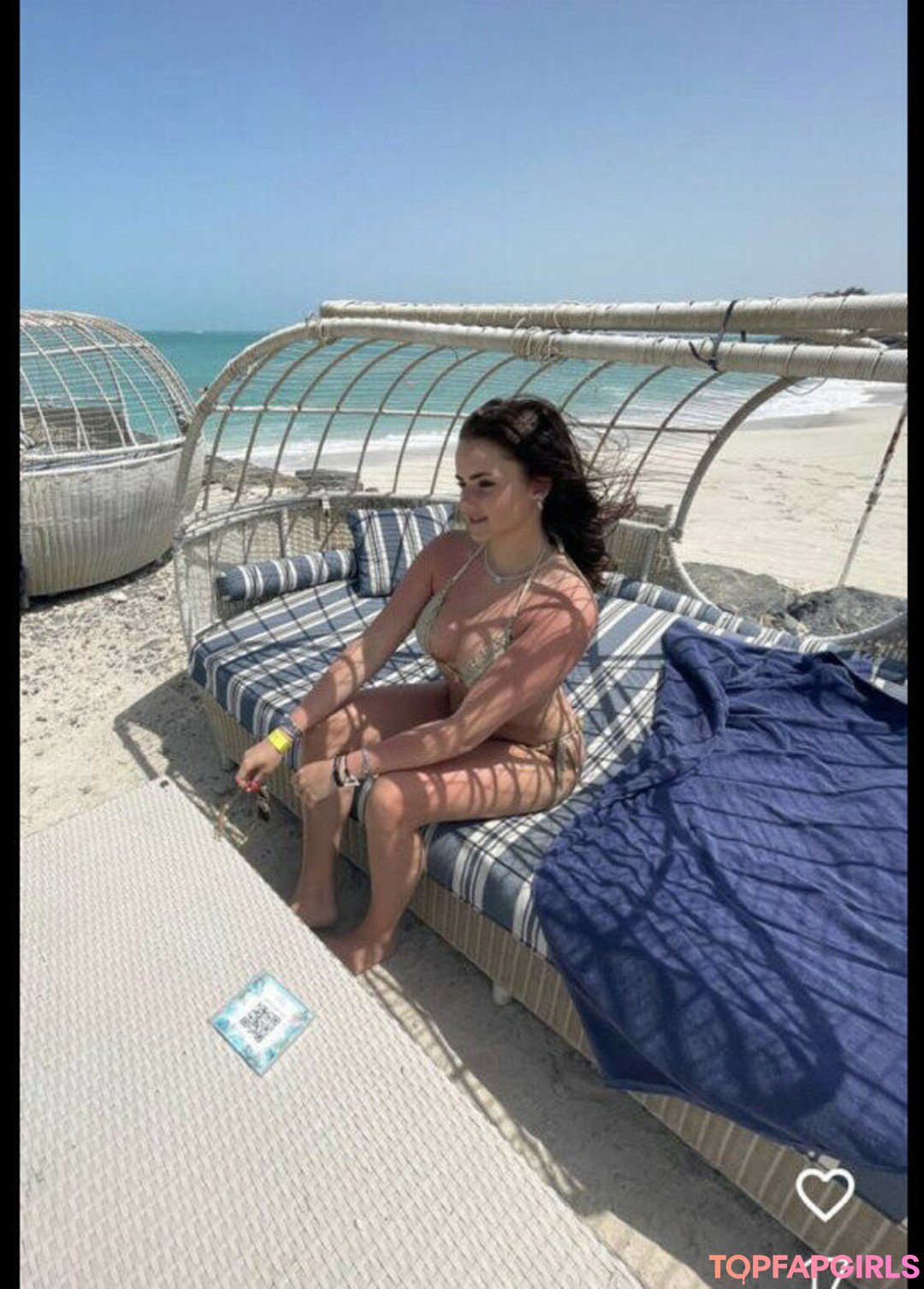 妻のマンコオンリーファンズ セクシーヌード 写真