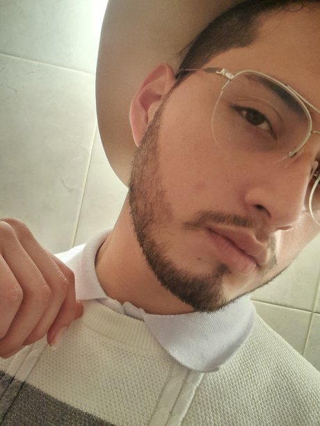 Andres Hernandez 独占モデル 写真