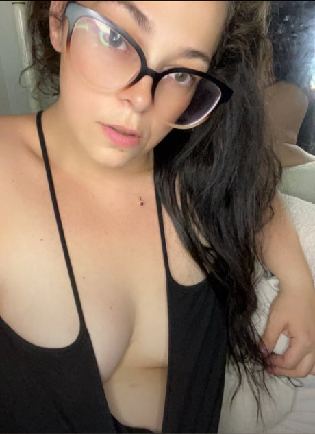 Lacey Springwood 独占モデル 写真