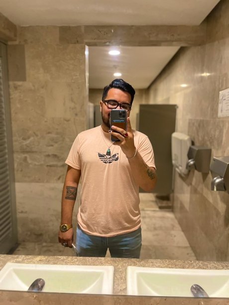 セックスガールズオンリーファンズ 可愛い 画像