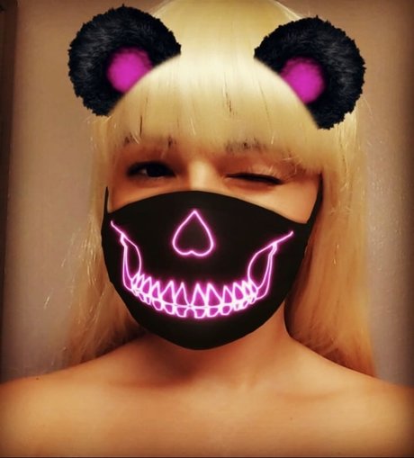 Samii Cash 完璧なモデル 写真