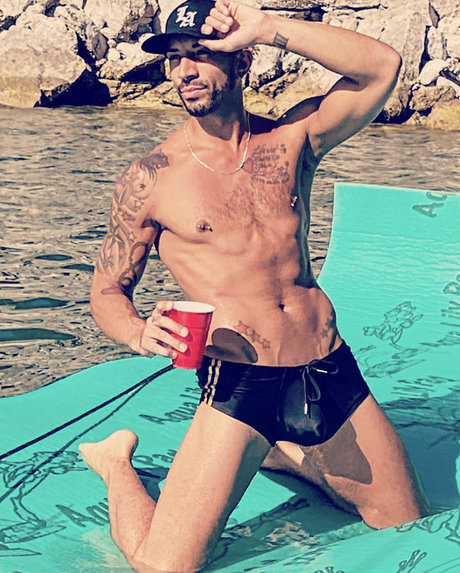 巨根アナルオンリーファンズ セクシーxxx 画像