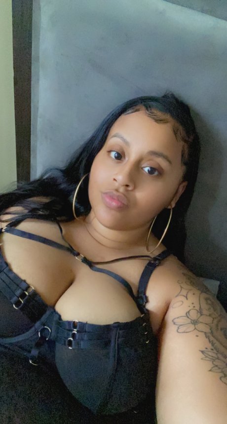 Roxxy K スターセックス 画像